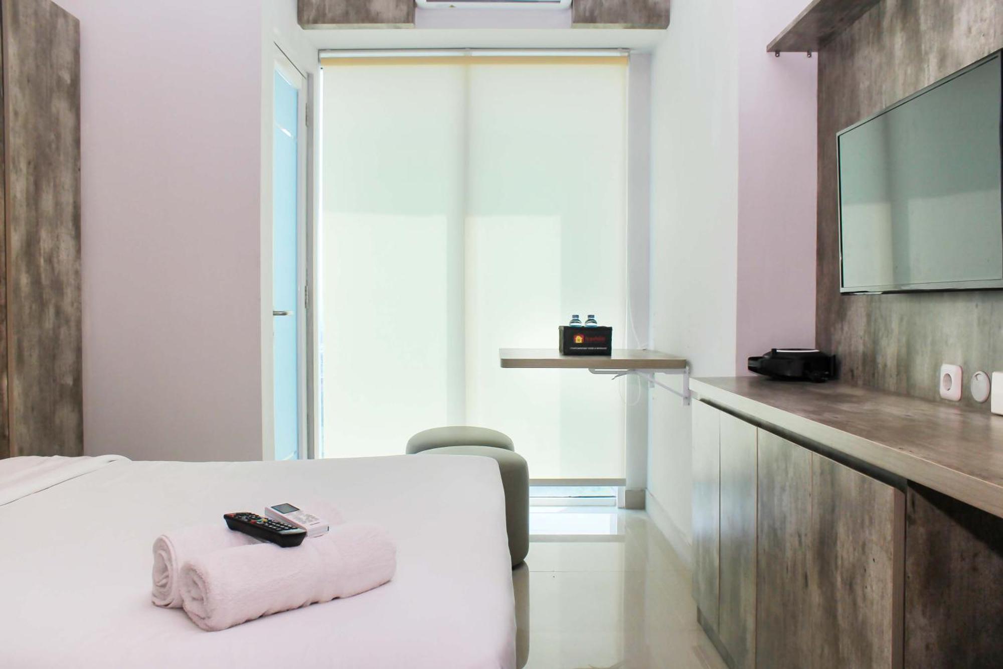 Apartemen Cozy And At Grand Kamala Lagoon By Travelio Bekasi